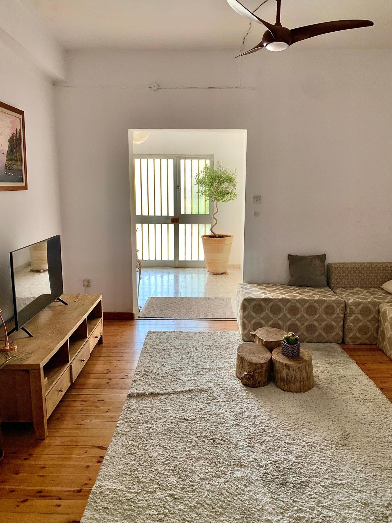 Ferienwohnung The Bay Laurel Limassol Exterior foto